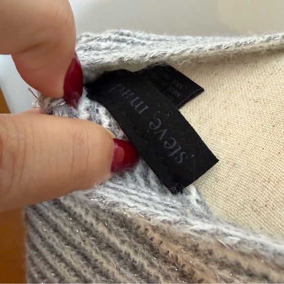 Steve Madden Draped Gray Poncho Sweater One Size Shimmer with Tassels - Picture 6 of 12